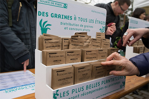 50’000 sachets de graines offerts par les mairies de Paris