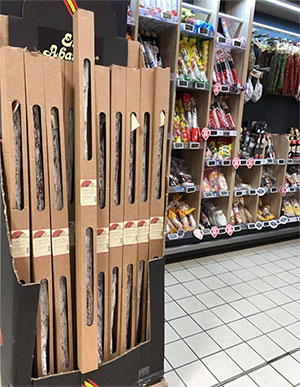 Insolite : Saucisson géant de 1,2 mètre chez Leclerc