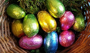 Chasses aux œufs gratuites de Pâques des marques et magasins