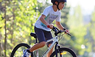 Jeu Éditions Bordas : Un vélo Decathlon à gagner par mois