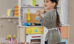 Lidl : Cuisine enfant en bois + accessoires pas chers