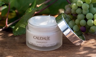 Échantillons gratuits de la crème nuit Vinoperfect de Caudalie