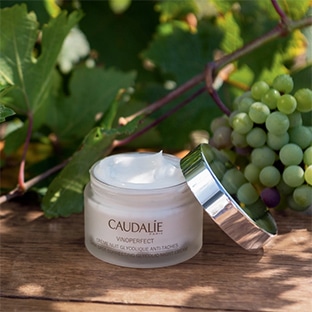 Échantillons gratuits de la crème nuit Vinoperfect de Caudalie