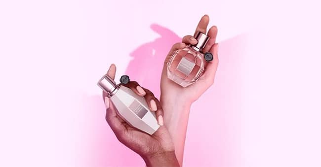 Recevez un échantillon offert de Flowerbomb Dew ou Classic de Viktor&Rolf