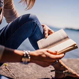 Lecteurs, gagnez de l’argent en lisant des livres !