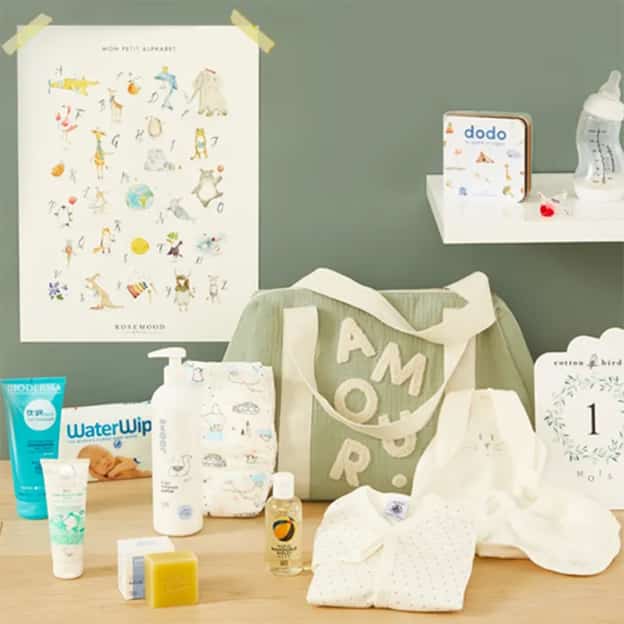 Jeu Blissim : chèque cadeau Petit Bateau et coffrets bébé à gagner