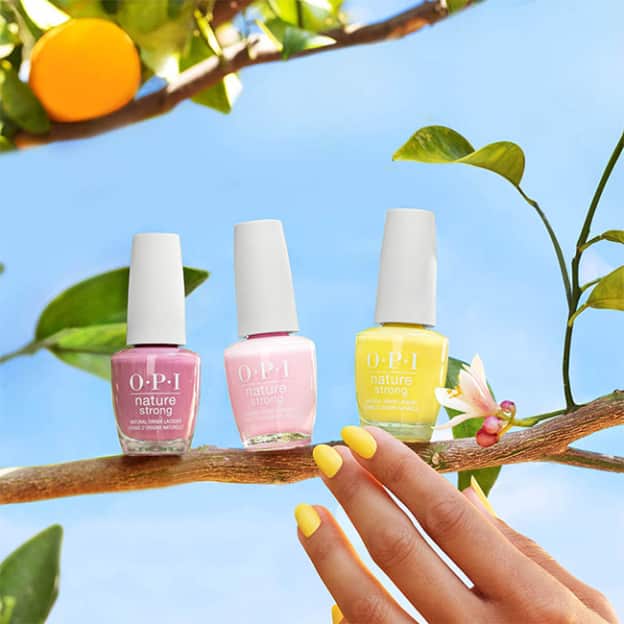 Test de vernis à ongles Nature Strong OPI : 240 packs gratuits