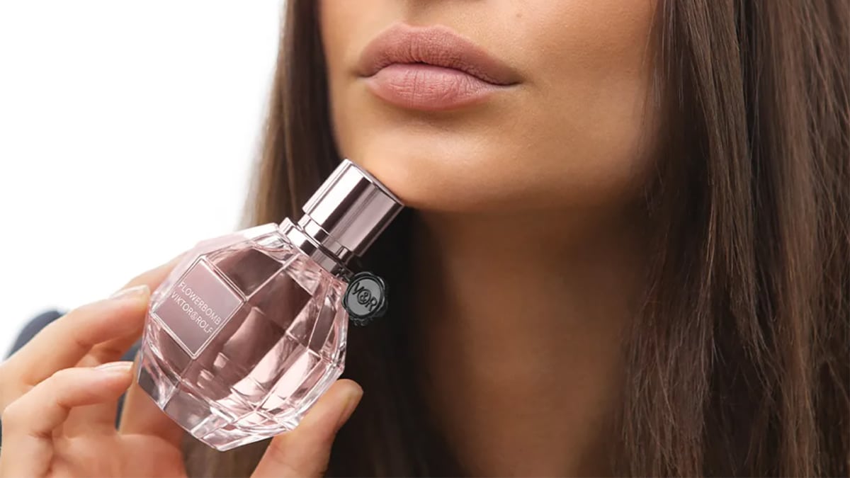 Jeu Vogue : 20 flacons d’eau de parfum Flowerbomb à gagner