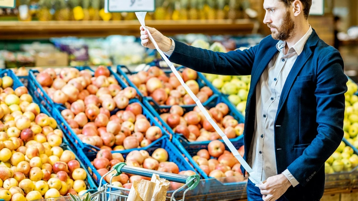 Flambée spectaculaire des prix en supermarché dès mars : Voici les augmentations attendues !