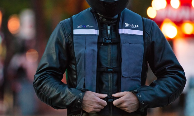 Jeu AXA Prévention : 300 gilets airbag pour motards offerts (valeur 242€)