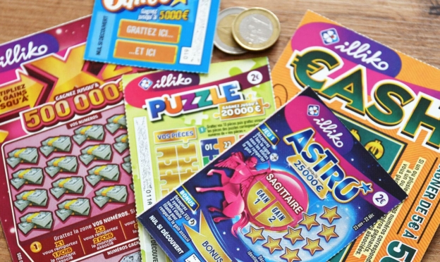 Quel jeu à gratter à 2€ offre le plus de chances de gagner en 2025 ?