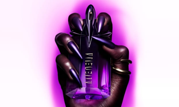 Échantillons gratuits du parfum Alien Extraintense de Mugler